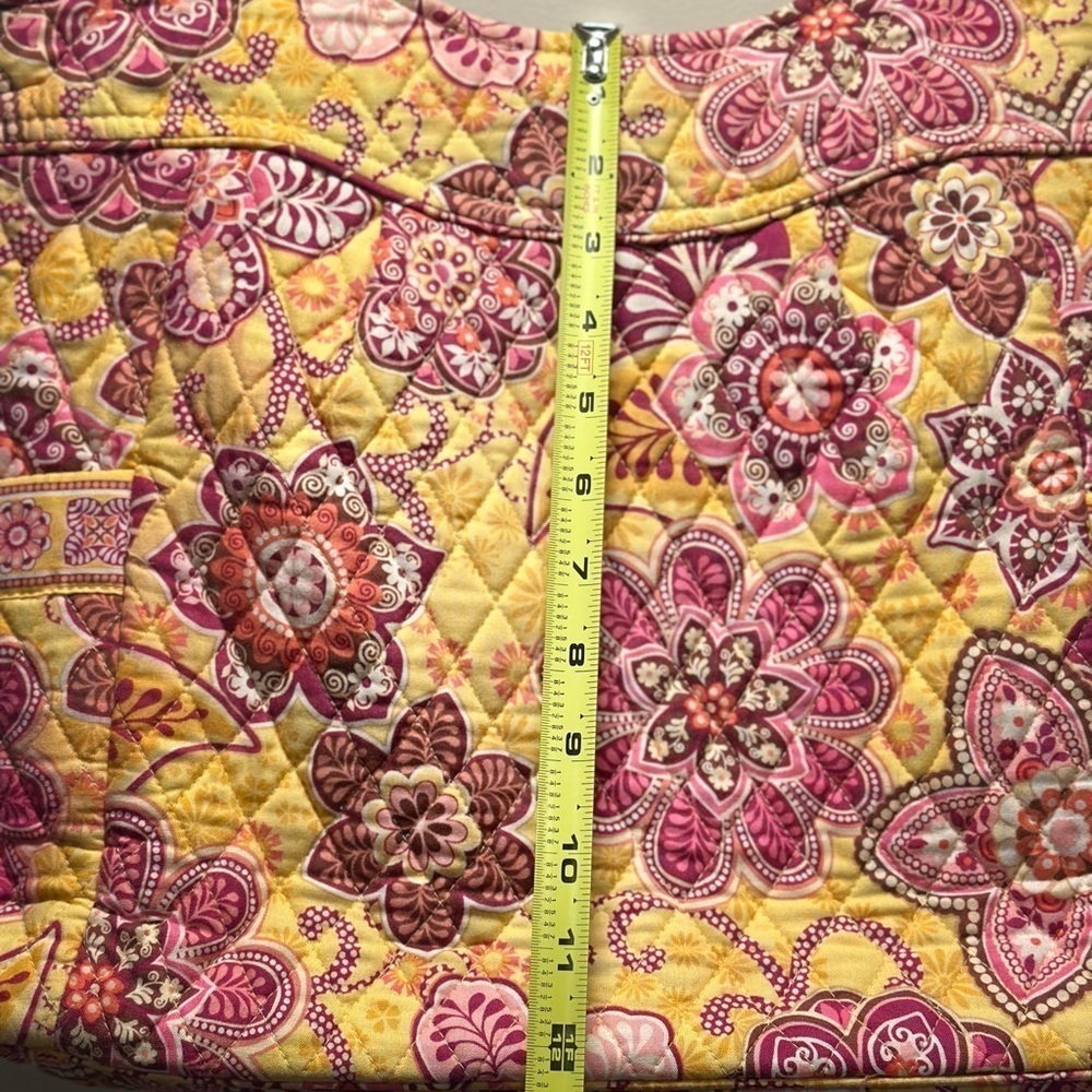 Vera Bradley Bali Gold Pattern Get Carried Away Travel Tote and Card Holder Set - Picture 8 of 16